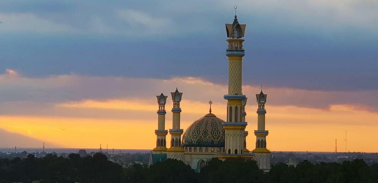 فندق ماتارامفي  فندق صن وود أراينز يدار بواسطة بينكولين المظهر الخارجي الصورة